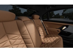 BMW 7 Series 740i xDrive Sedan 2027