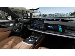BMW 7 Series 740i xDrive Sedan 2027