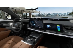 BMW 7 Series 740i xDrive Sedan 2027