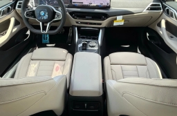 BMW 4 Series M440i xDrive Coupe 2026