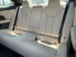 BMW 4 Series M440i xDrive Coupe 2026