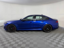 BMW M5 Base (A8) Sedan 2026