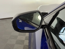 BMW M5 Base (A8) Sedan 2026