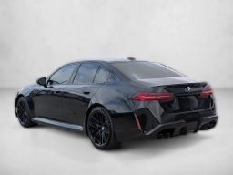 BMW M5 Base (A8) Sedan 2026