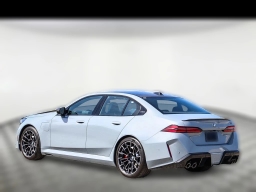 BMW M5 Base (A8) Sedan 2026