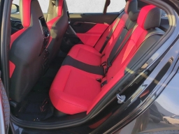 BMW M5 Base (A8) Sedan 2026