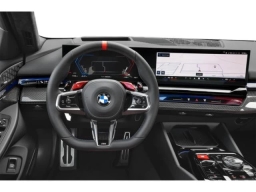 BMW M5 Base (A8) Sedan 2026