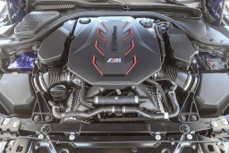 BMW M5 Base (A8) Sedan 2026