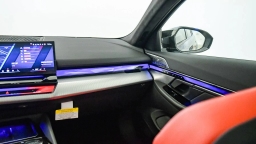 BMW M5 Base (A8) Sedan 2026