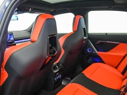 BMW M5 Base (A8) Sedan 2026