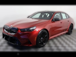 BMW M5 Base (A8) Sedan 2026