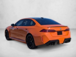 BMW M5 Base (A8) Sedan 2026