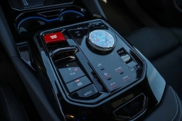 BMW M5 Base (A8) Sedan 2026