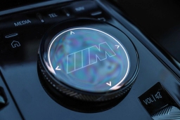 BMW M5 Base (A8) Sedan 2026