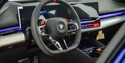 BMW M5 Base (A8) Sedan 2026