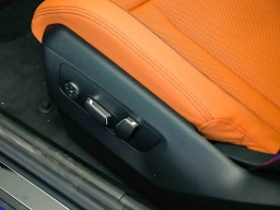 BMW M5 Base (A8) Sedan 2026
