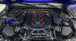 BMW M5 Base (A8) Sedan 2026