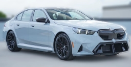 BMW M5 Base (A8) Sedan 2026