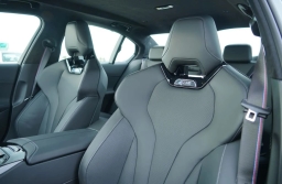 BMW M5 Base (A8) Sedan 2026