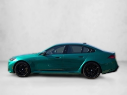 BMW M5 Base (A8) Sedan 2026