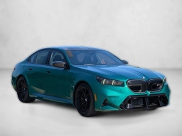 BMW M5 Base (A8) Sedan 2026