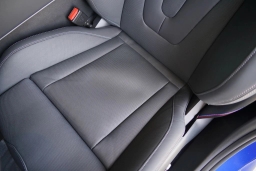 BMW M5 Base (A8) Sedan 2026