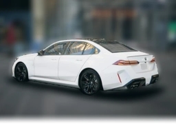 BMW M5 Base (A8) Sedan 2026