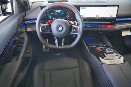 BMW M5 Base (A8) Touring 2026