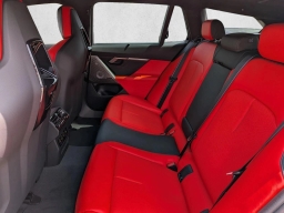 BMW M5 Base (A8) Touring 2026