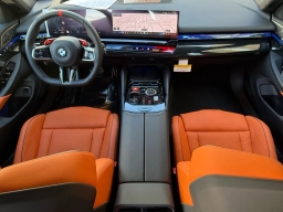 BMW M5 Base (A8) Touring 2026