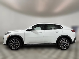 BMW X2 xDrive28i Sports Activity Coupe 2026