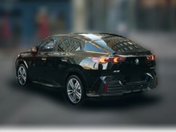 BMW X2 xDrive28i Sports Activity Coupe 2026