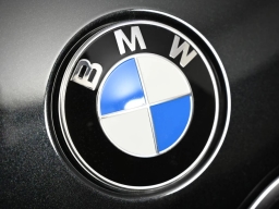 BMW X1 xDrive28i Sports Activity Vehicle 2026