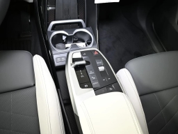 BMW X1 xDrive28i Sports Activity Vehicle 2026