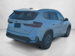 BMW X1 xDrive28i Sports Activity Vehicle 2026