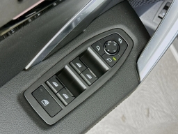 BMW X1 xDrive28i Sports Activity Vehicle 2026