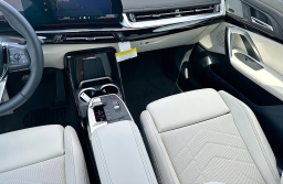 BMW X1 xDrive28i Sports Activity Vehicle 2026