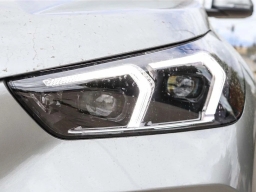 BMW X1 xDrive28i Sports Activity Vehicle 2026