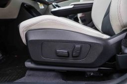 BMW X1 xDrive28i Sports Activity Vehicle 2026