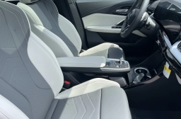 BMW X1 xDrive28i Sports Activity Vehicle 2026