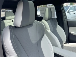 BMW X1 xDrive28i Sports Activity Vehicle 2026