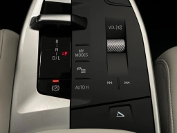 BMW X1 xDrive28i Sports Activity Vehicle 2026