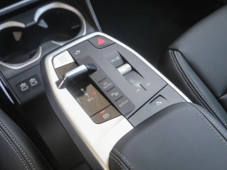 BMW X1 xDrive28i Sports Activity Vehicle 2026