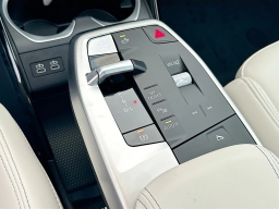 BMW X1 xDrive28i Sports Activity Vehicle 2026
