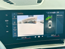 BMW X1 xDrive28i Sports Activity Vehicle 2026