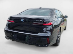 BMW i7 xDrive60 Sedan 2025