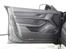 Porsche Taycan 4 Black Edition AWD 2026