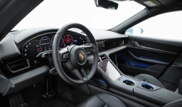 Porsche Taycan 4 AWD 2026