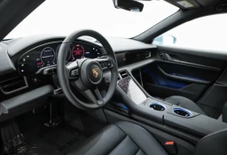 Porsche Taycan 4 AWD 2026