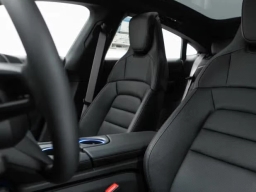 Porsche Taycan 4 AWD 2026